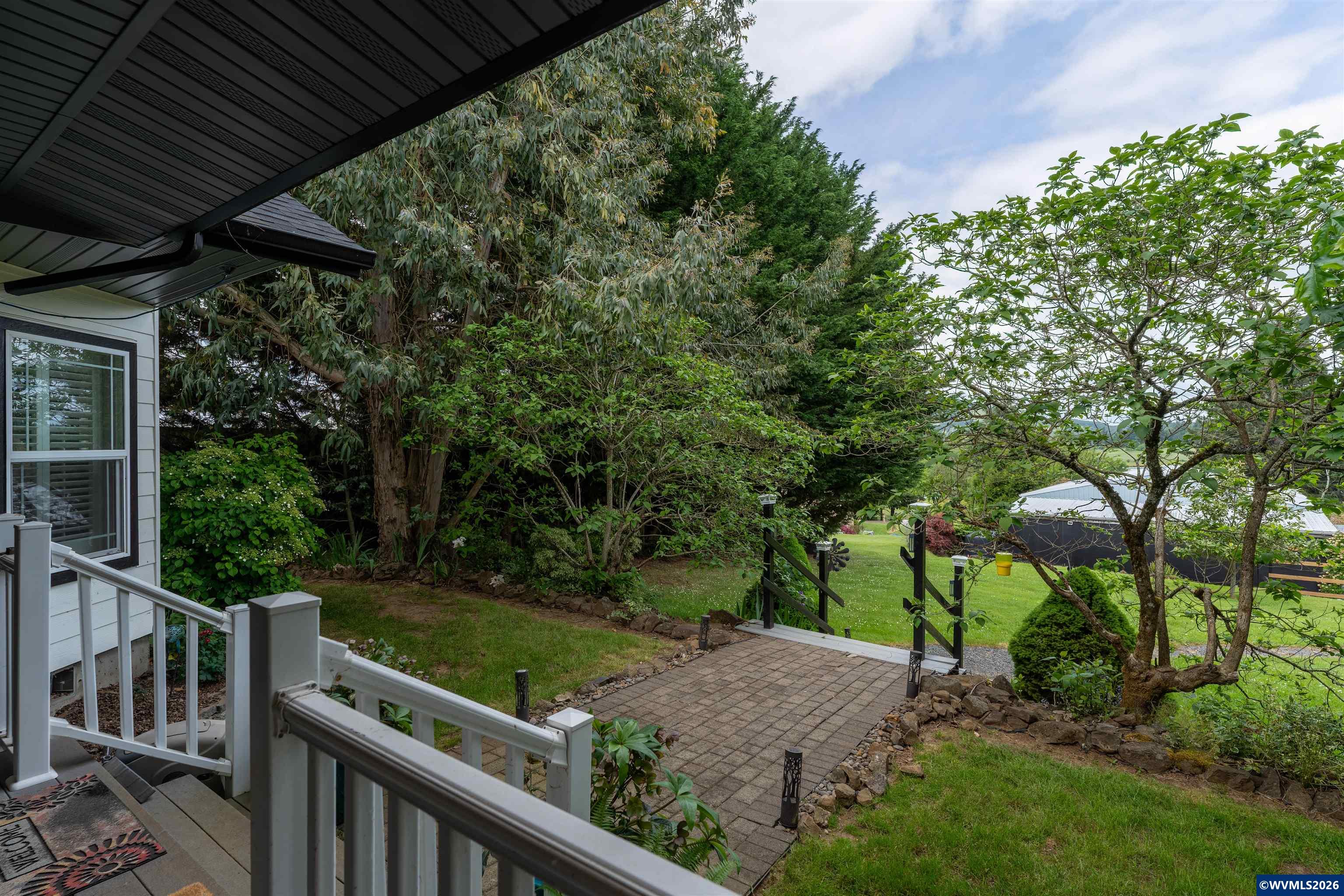 36292 Hillside Ln