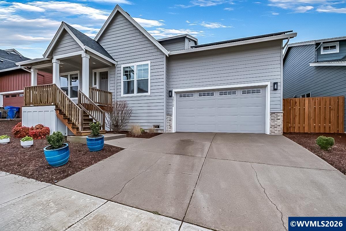 3012 Anastasia St NW