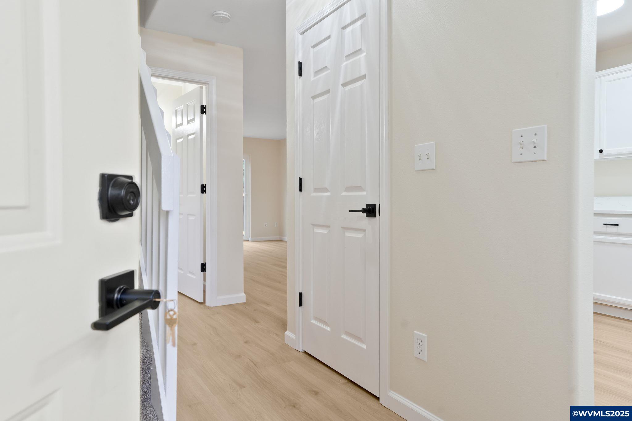 108 NE Powderhorn Dr