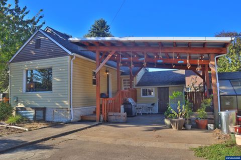 1423 Front Av NE Albany OR 97321