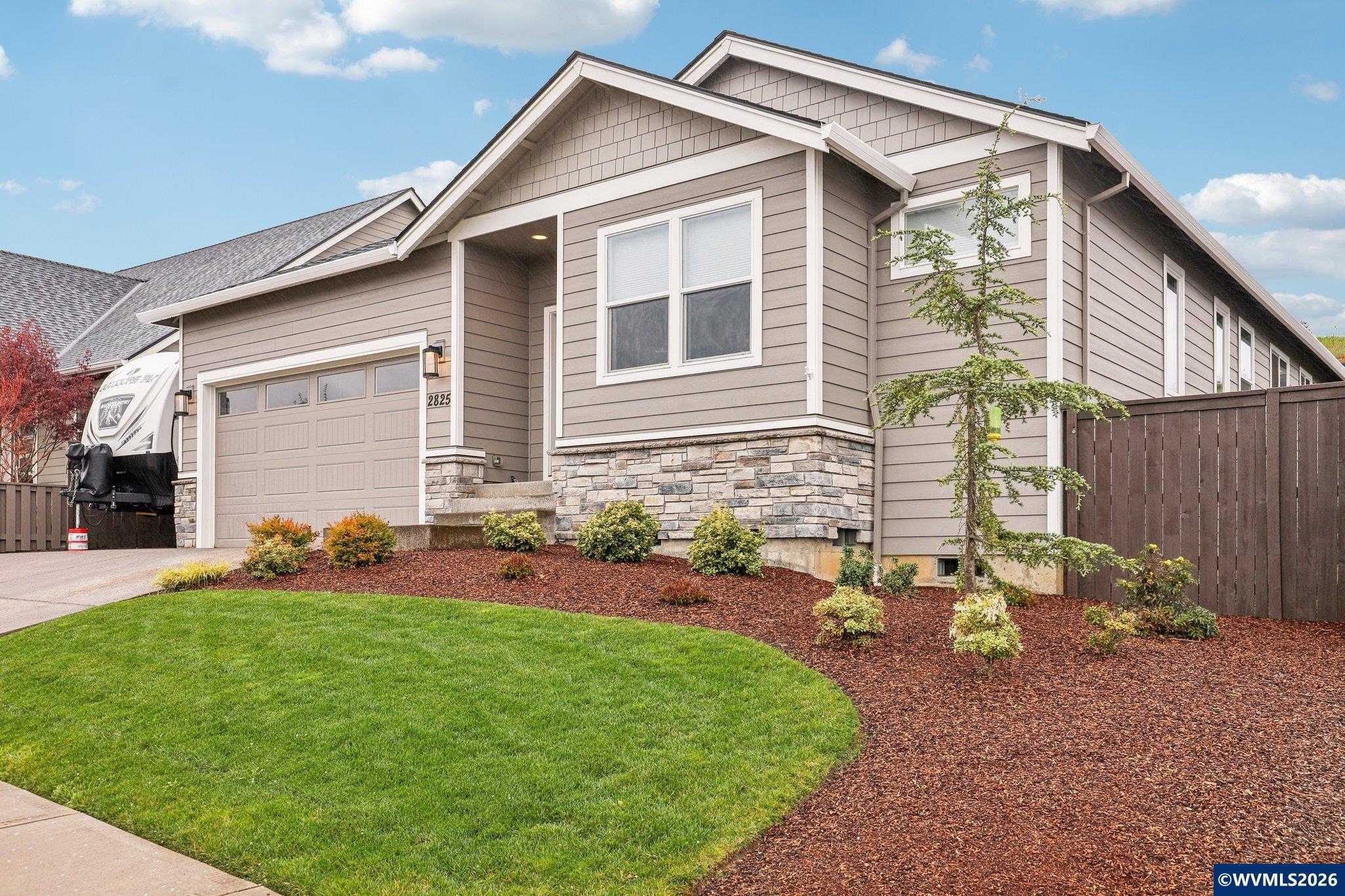 2825 NW Mt Ashland Ln