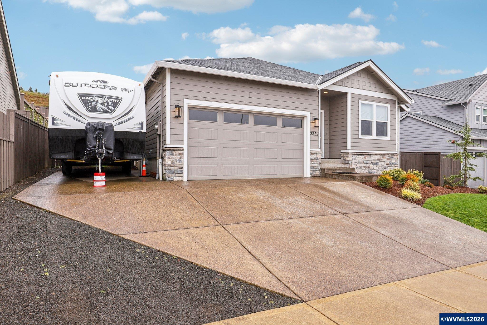 2825 NW Mt Ashland Ln