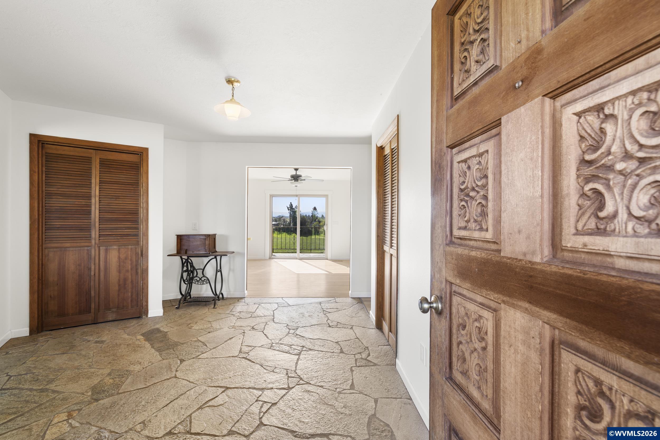 12784 Elliott Prairie Rd NE