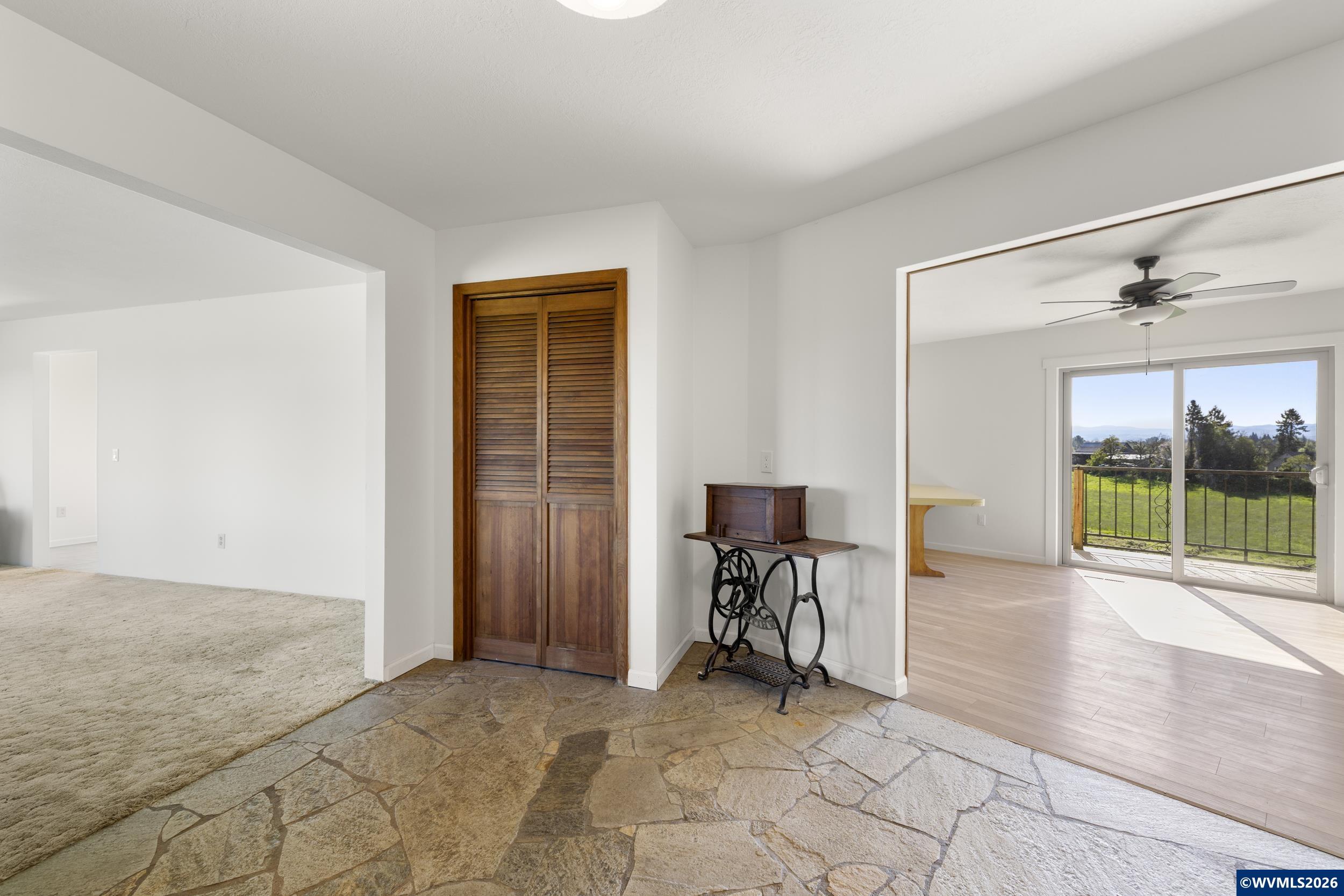 12784 Elliott Prairie Rd NE