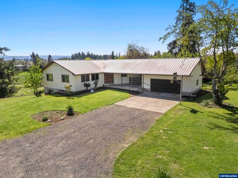 12784 Elliott Prairie Rd NE Woodburn OR 97071