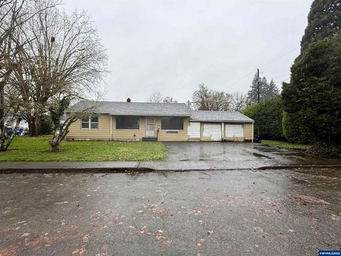 4407 Toni Av Keizer OR 97303