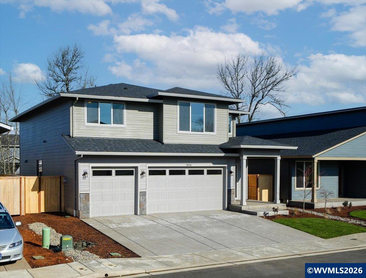 7076 SE Pinot Noir Dr