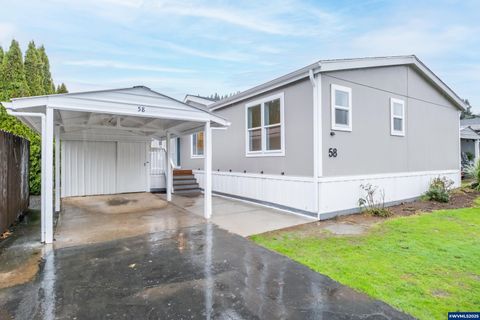 1307 S Water St Silverton OR 97381