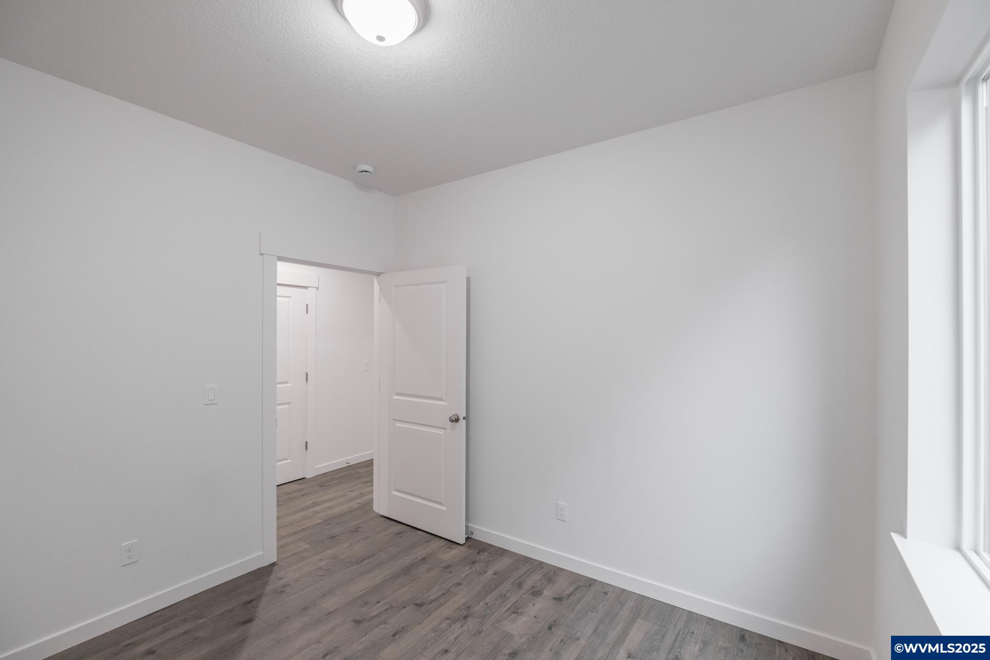 Lebanon, Oregon 97355, United States, 24 Bedrooms Bedrooms, ,22 BathroomsBathrooms,Residential,Active,77617