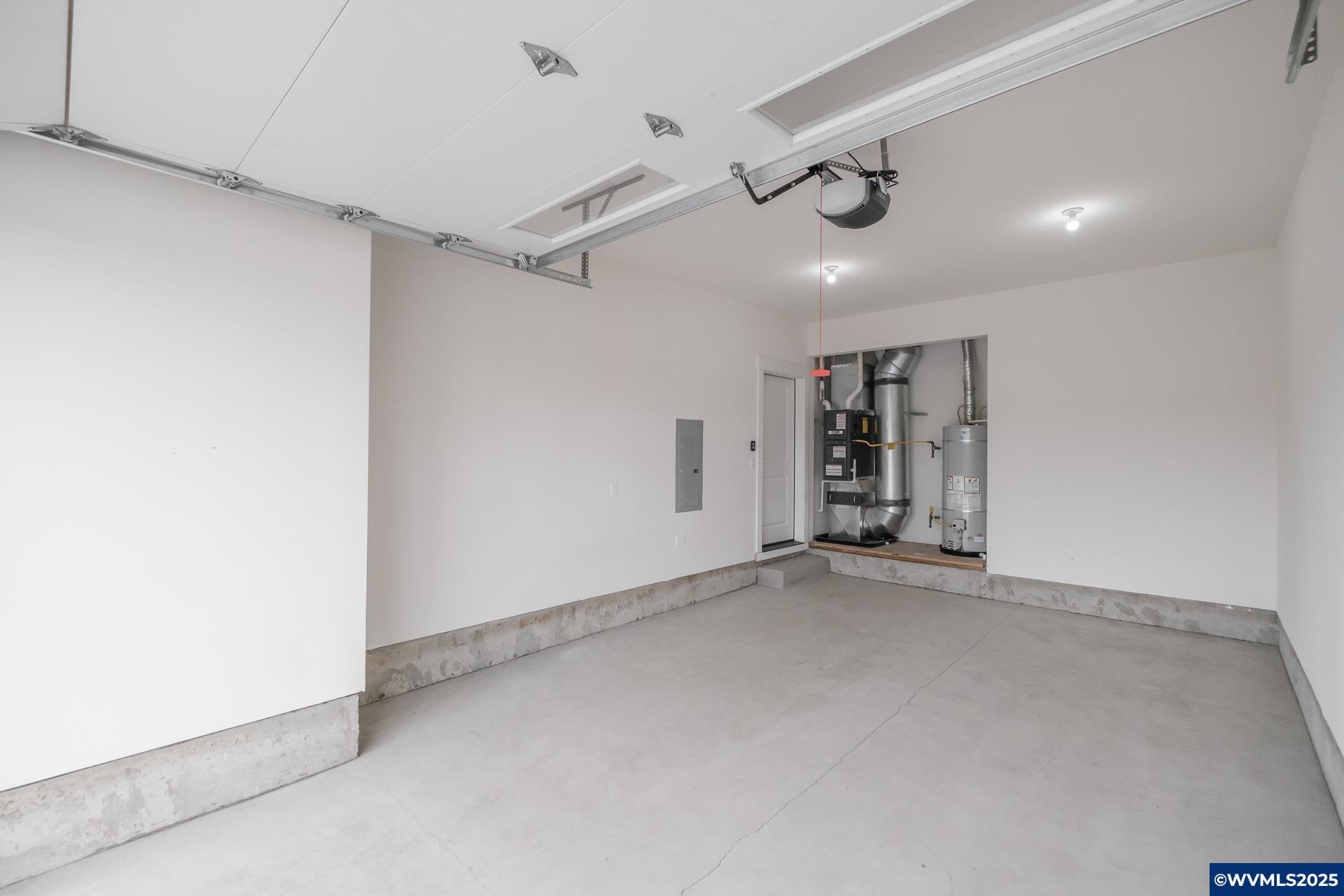 Lebanon, Oregon 97355, United States, 24 Bedrooms Bedrooms, ,22 BathroomsBathrooms,Residential,Active,77617