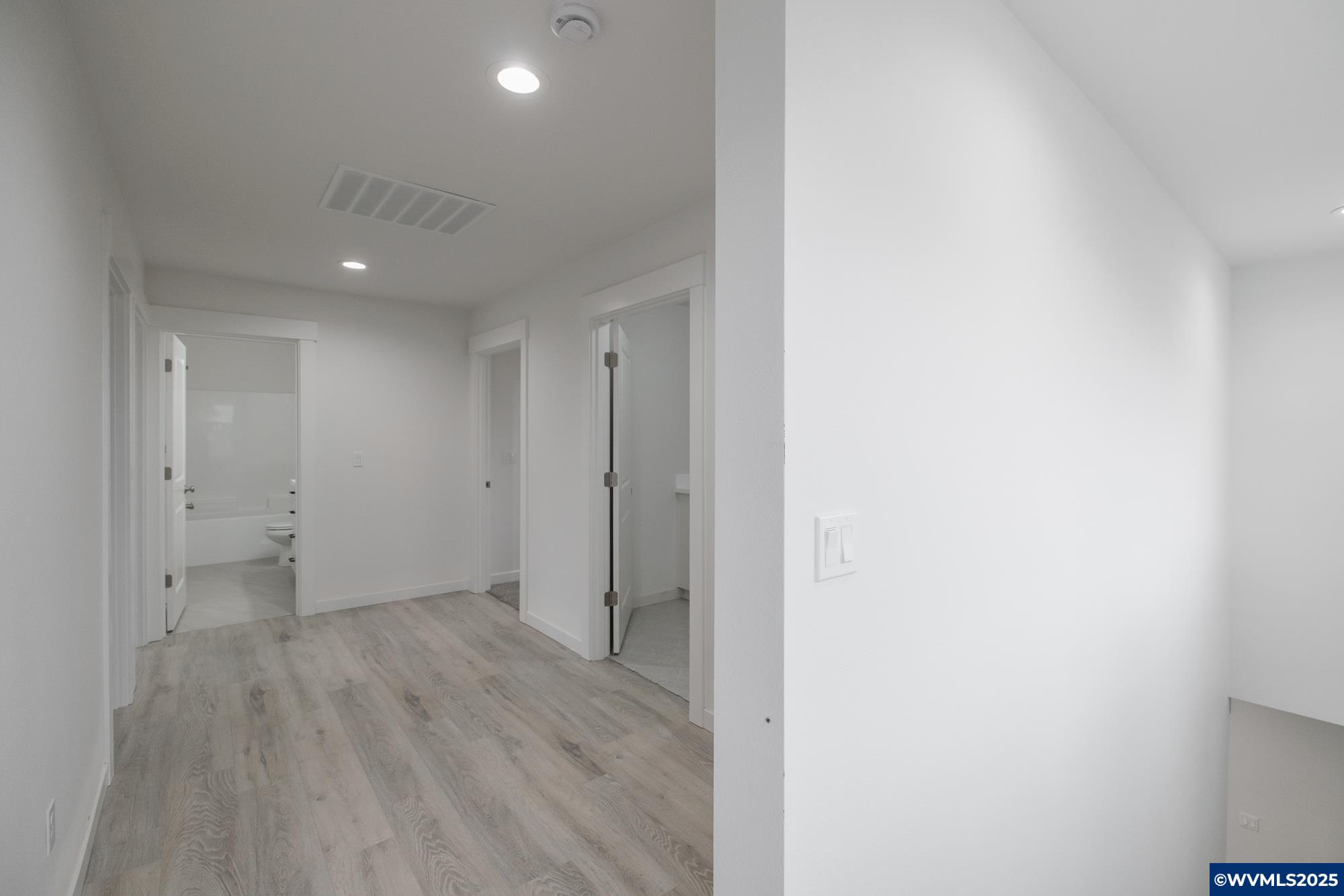 Lebanon, Oregon 97355, United States, 24 Bedrooms Bedrooms, ,22 BathroomsBathrooms,Residential,Active,77617