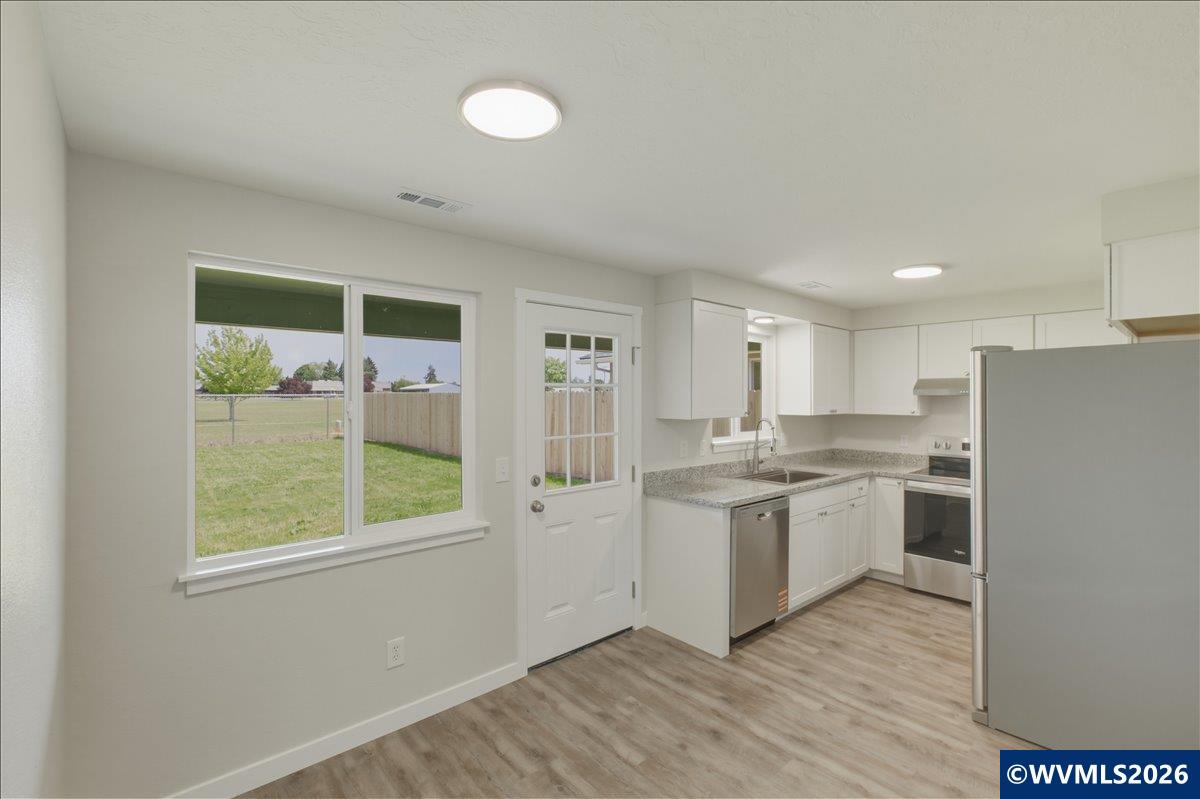 3647 Tudor Wy SE