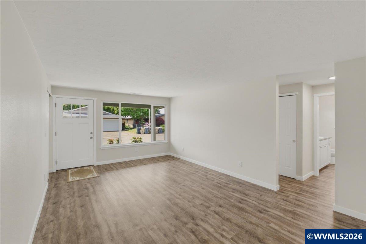 3647 Tudor Wy SE