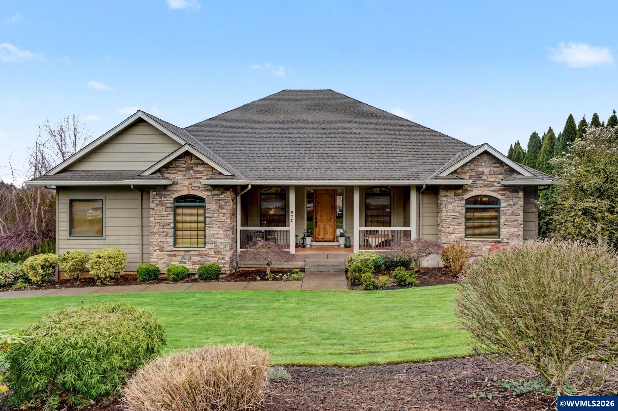 1970 Landaggard Dr NW