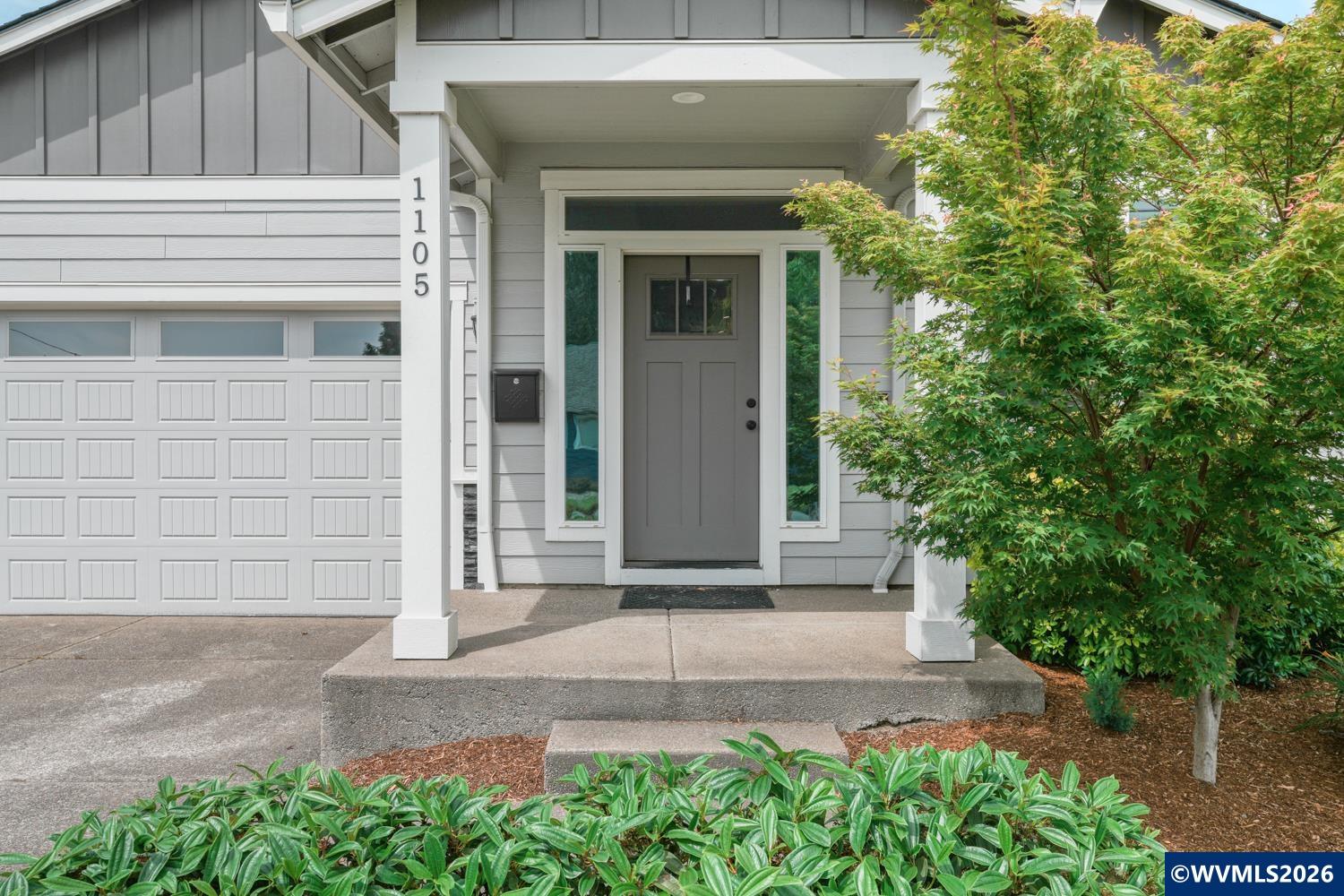 1105 Hardcastle Av
