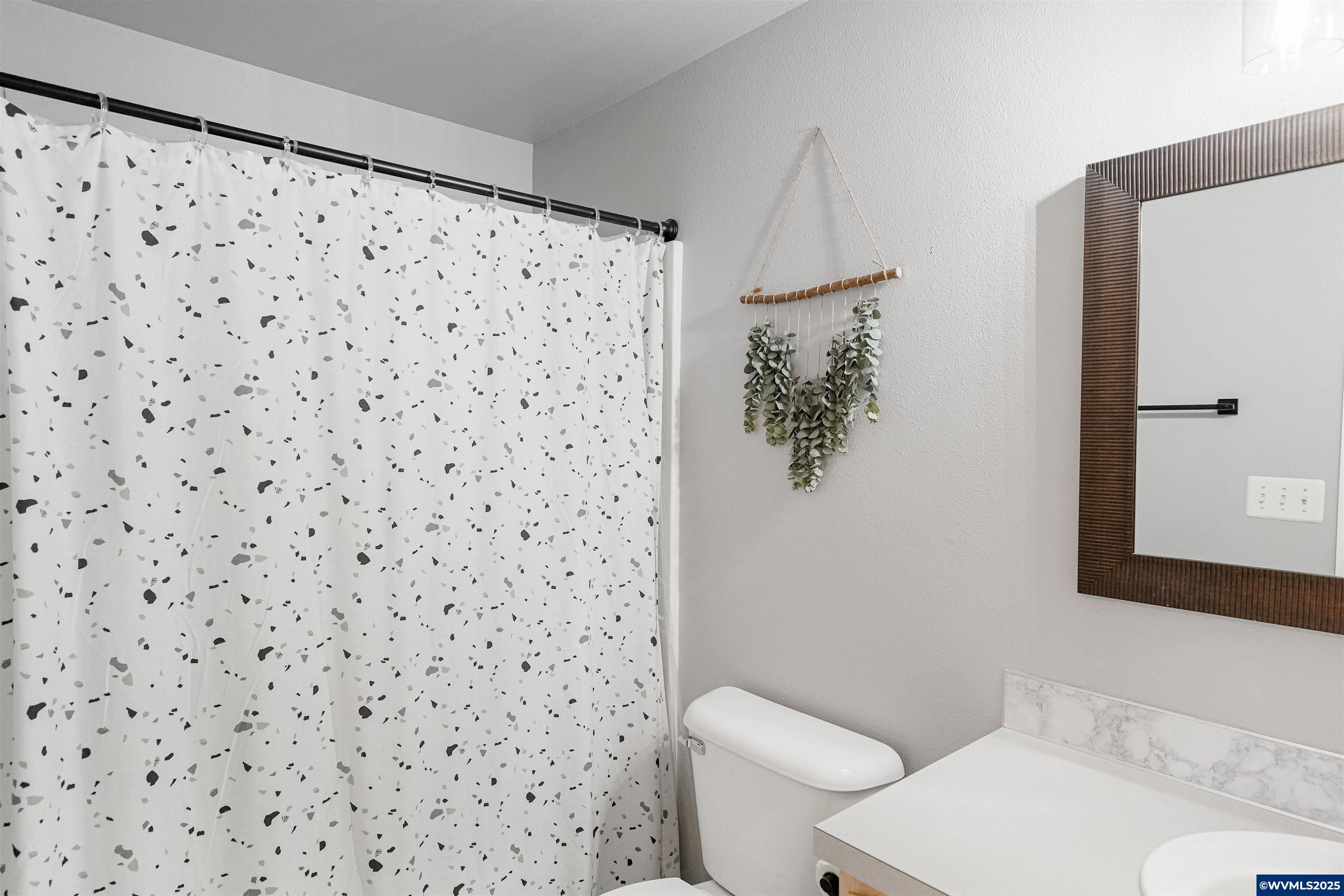 Dallas, Oregon 97338, United States, 3 Bedrooms Bedrooms, ,2 BathroomsBathrooms,Residential,Pending,171359