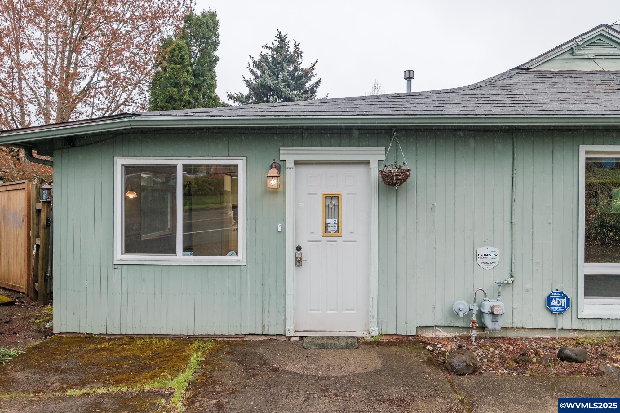 Salem, Oregon 97306, United States, 3 Bedrooms Bedrooms, ,2 BathroomsBathrooms,Residential,Active,107779