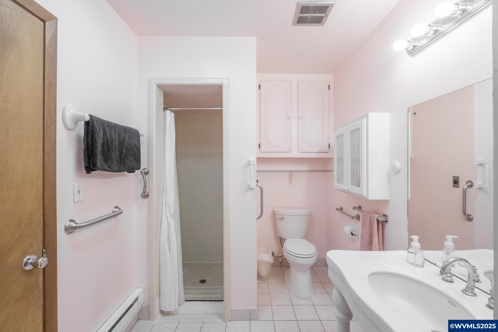 Salem, Oregon 97306, United States, 3 Bedrooms Bedrooms, ,2 BathroomsBathrooms,Residential,Active,107779