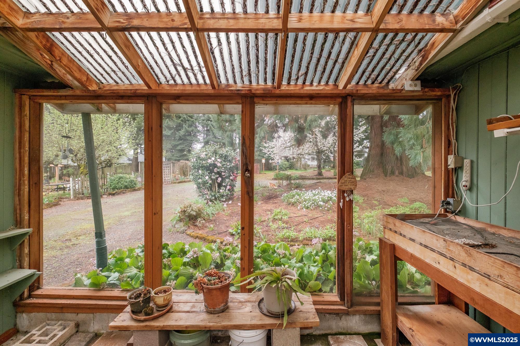 Salem, Oregon 97306, United States, 3 Bedrooms Bedrooms, ,2 BathroomsBathrooms,Residential,Active,107779