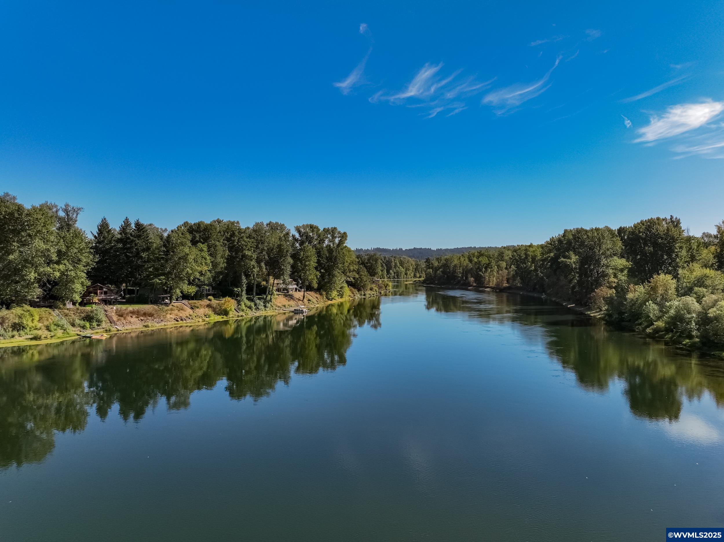 Salem, Oregon 97302, United States, 3 Bedrooms Bedrooms, ,2 BathroomsBathrooms,Residential,Pending,221333