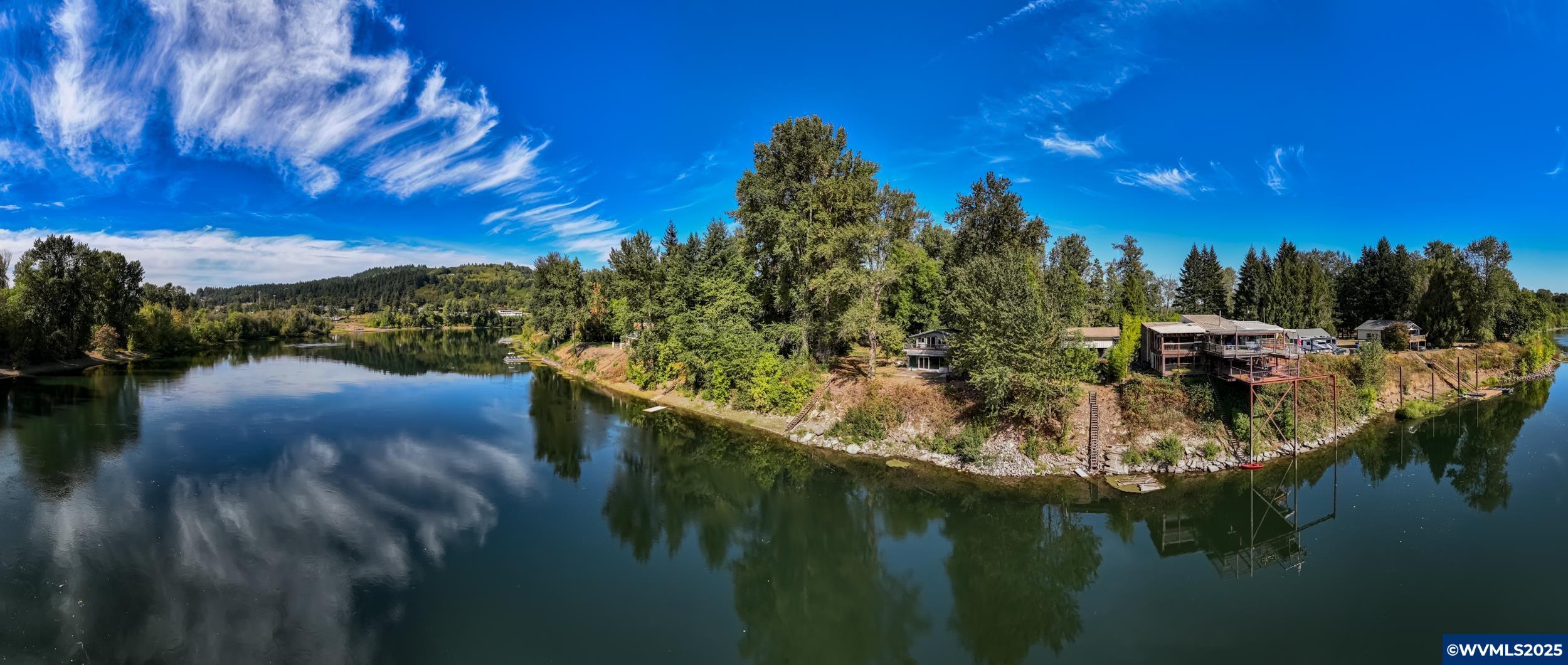 Salem, Oregon 97302, United States, 3 Bedrooms Bedrooms, ,2 BathroomsBathrooms,Residential,Pending,221333