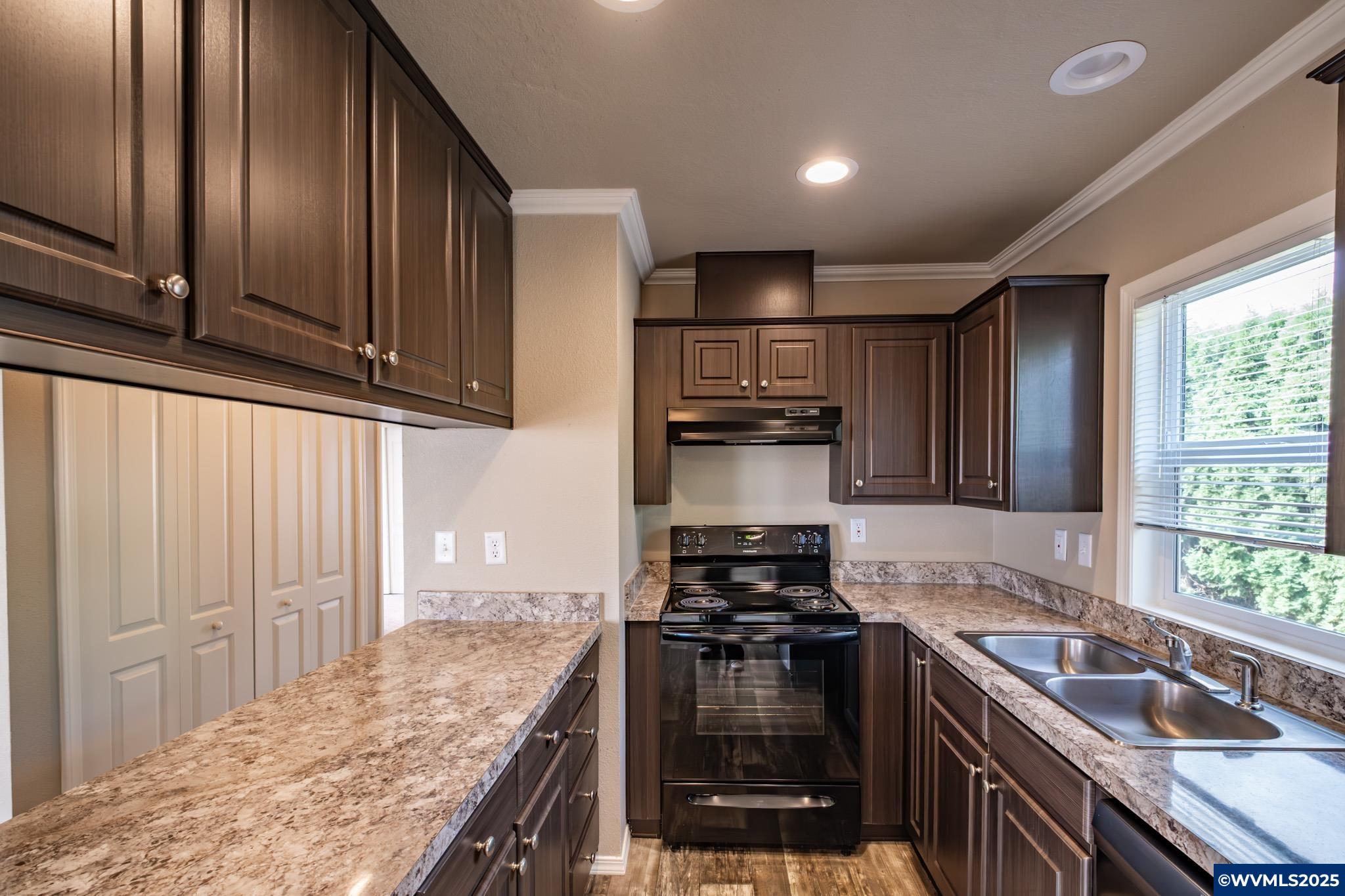 32483 Oakville #11 Rd
