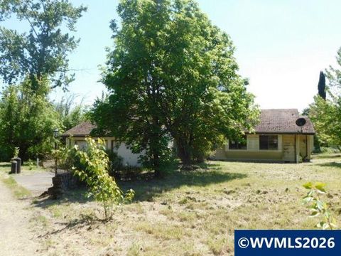 888 Meadows Ln SE Jefferson OR 97352