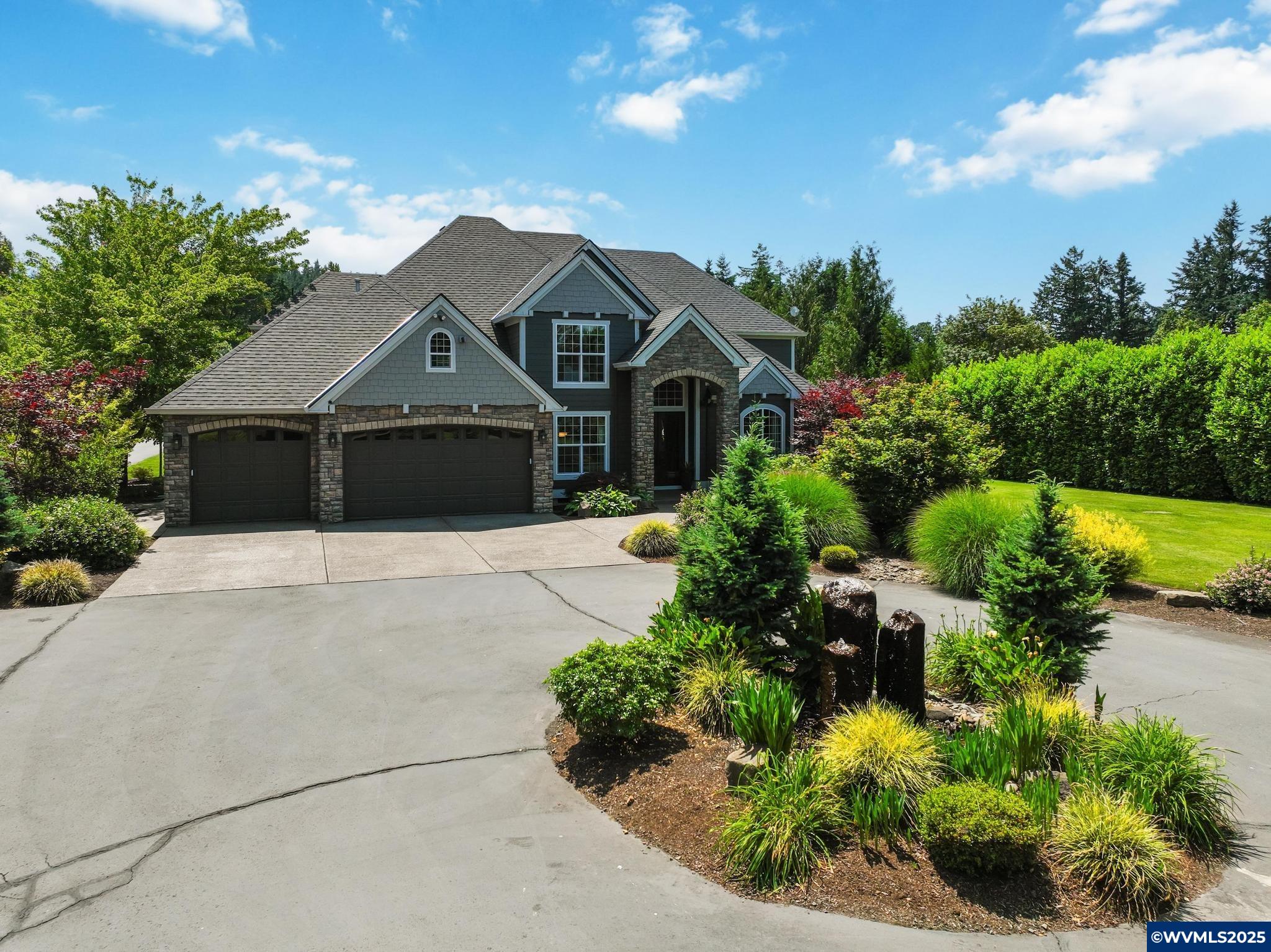 16324 Pleasant Valley Dr NE Dr NE