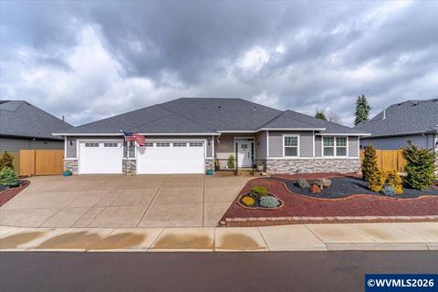 680 NW 11th Av Canby OR 97013