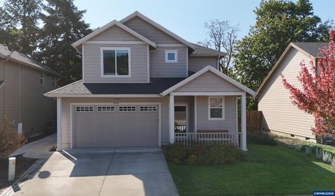 2432 Robbins Way Wy Lebanon OR 97355