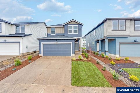 341 Greencrest St NE Salem OR 97301