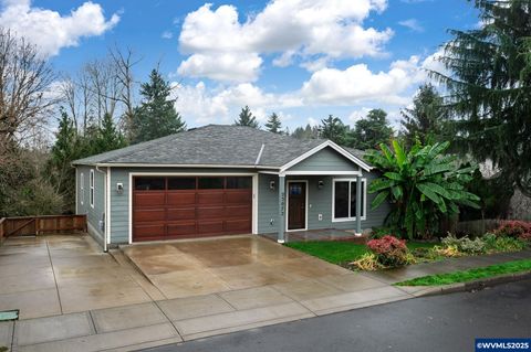 23072 SW Mansfield St Sherwood OR 97140