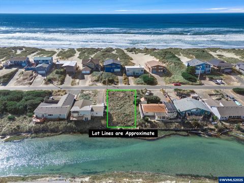 617 NW Oceania Dr Waldport OR 97394