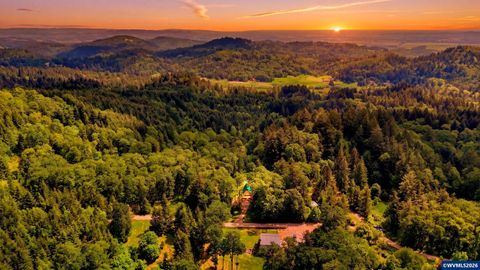 21225 SW Eagle Point Wy McMinnville OR 97128
