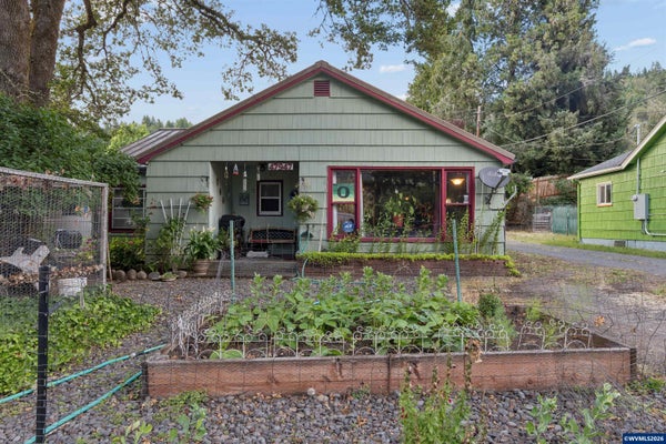 47947 COMMERCIAL ST, OAKRIDGE, OR 97463 - Image 8674e904a7afa842d00229bef1fa6ed7/4239504907