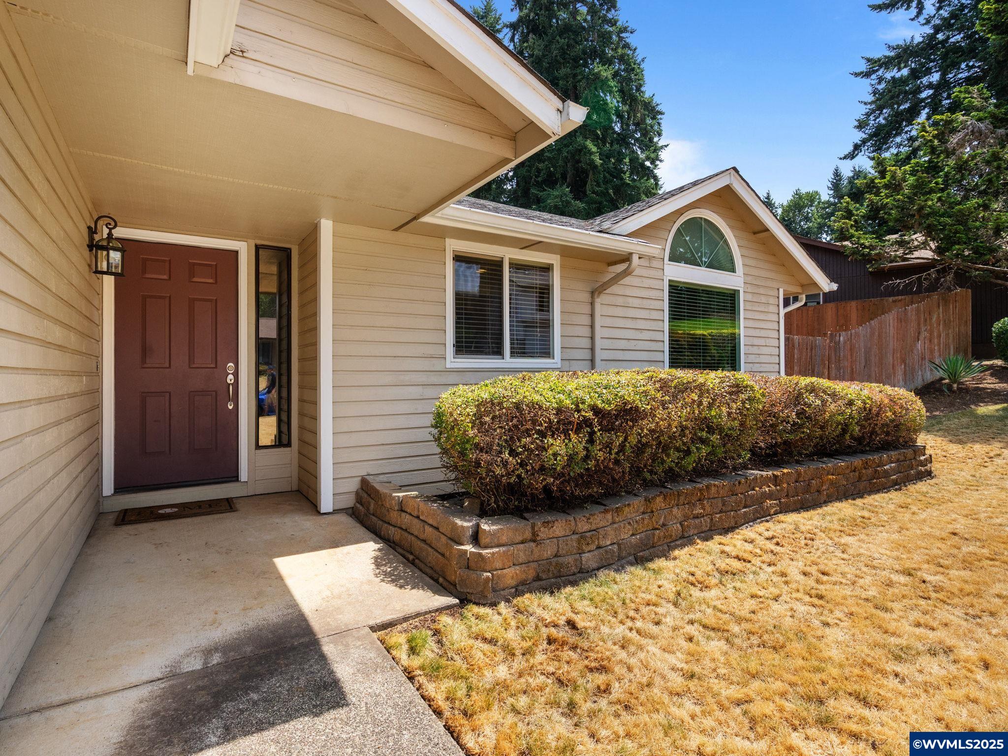 1155 Dawn Dr