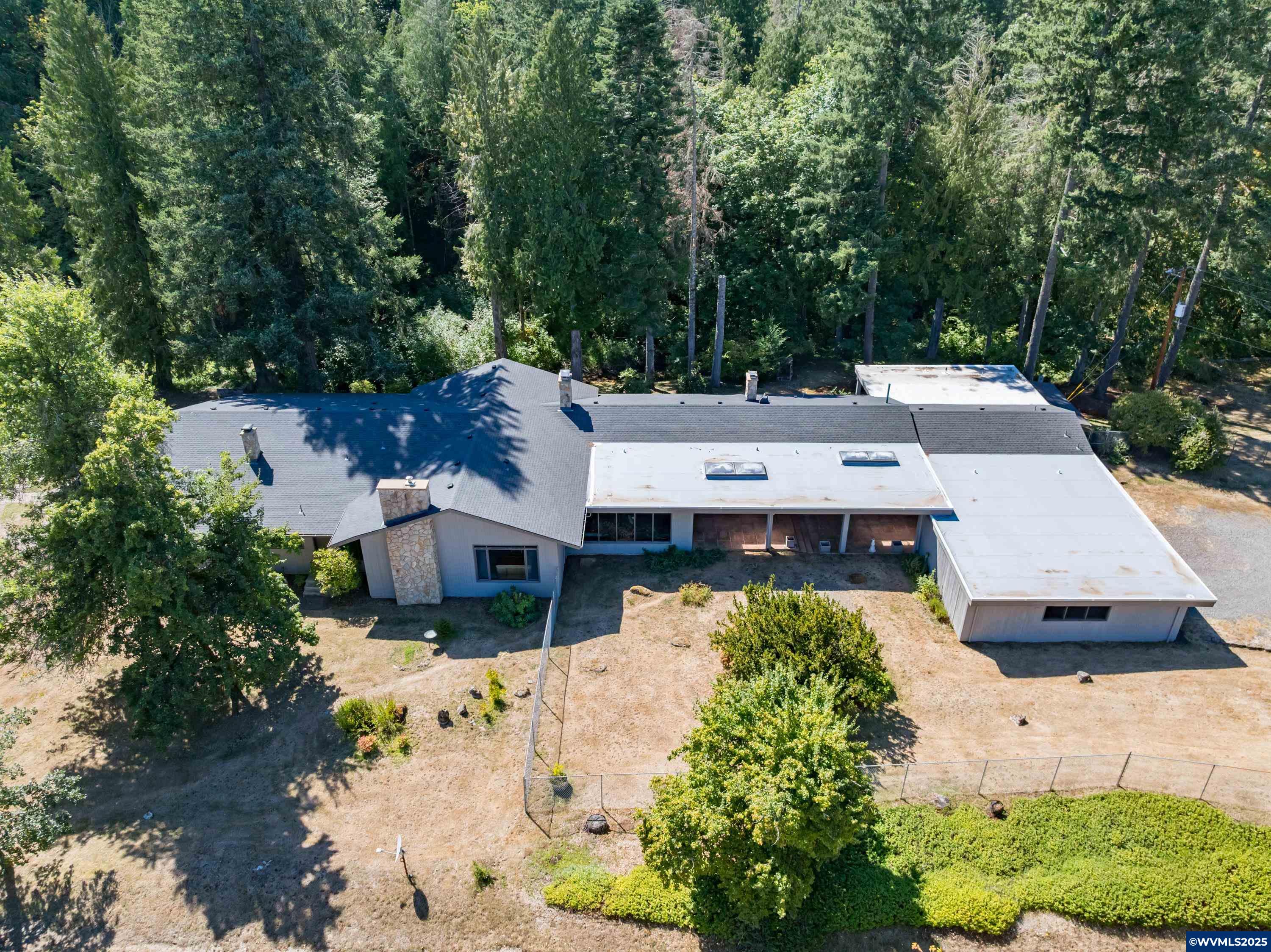 3643 Frazer Rd SE