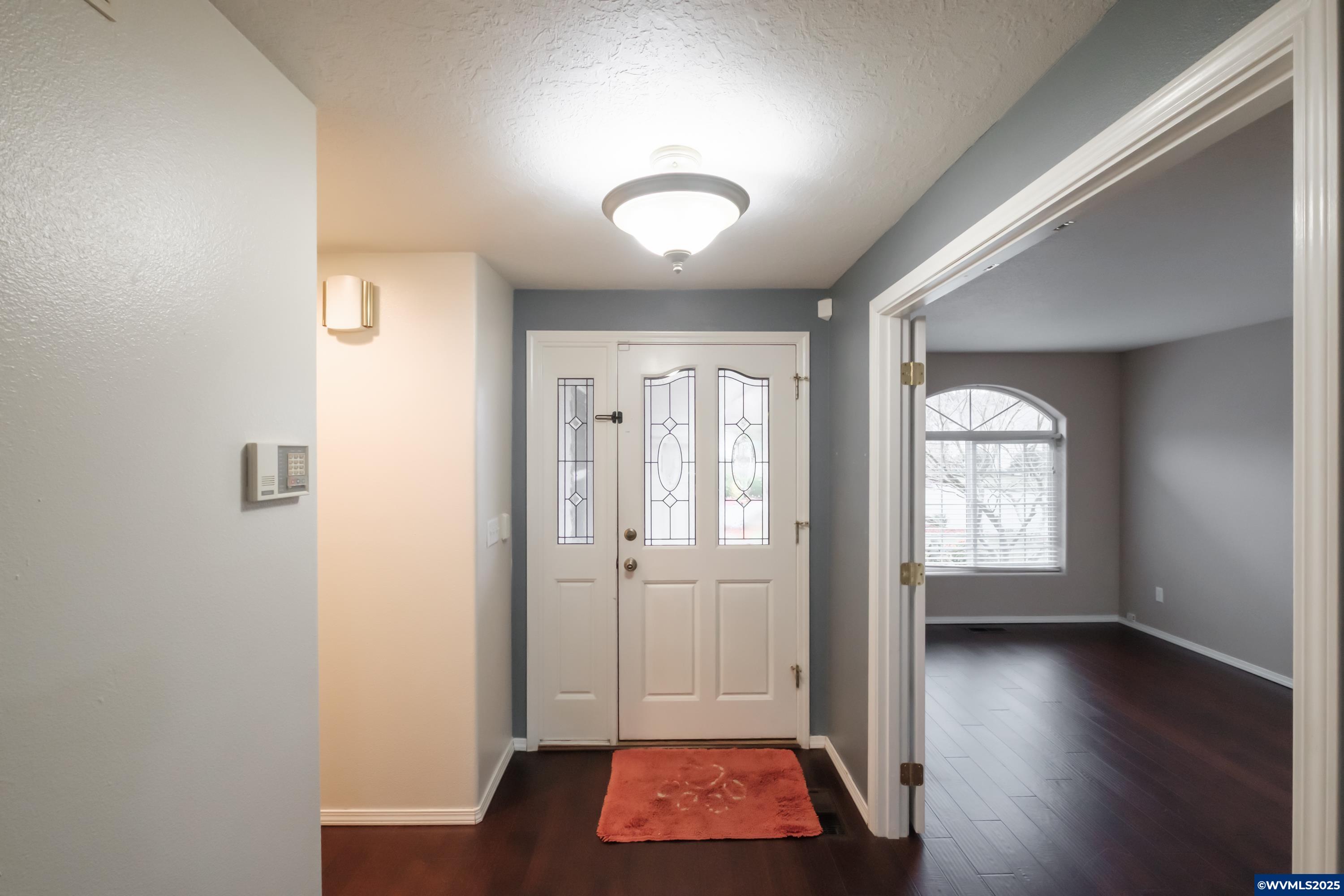 Salem, Oregon 97302, United States, 3 Bedrooms Bedrooms, ,2 BathroomsBathrooms,Residential,Active,87590