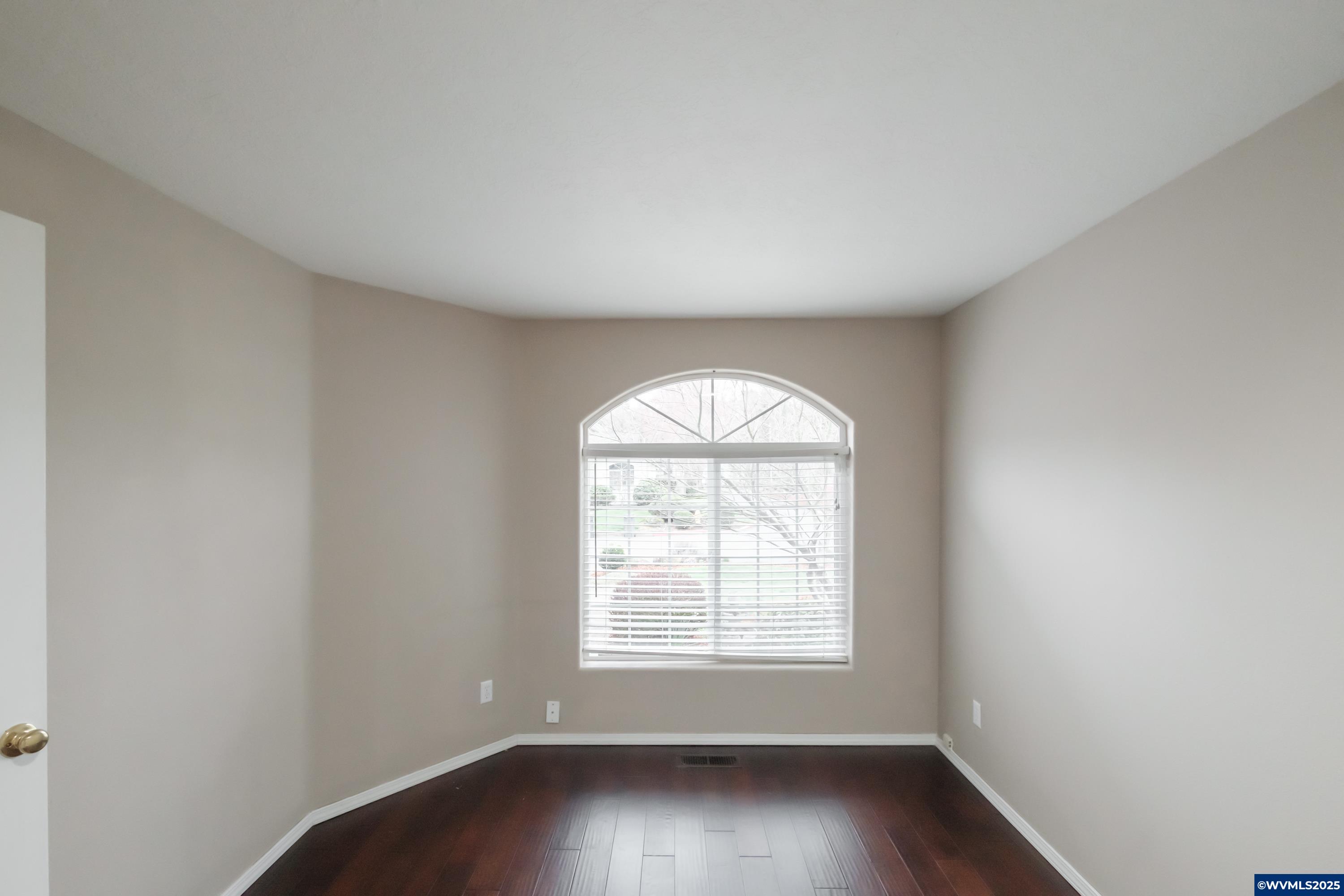 Salem, Oregon 97302, United States, 3 Bedrooms Bedrooms, ,2 BathroomsBathrooms,Residential,Active,87590