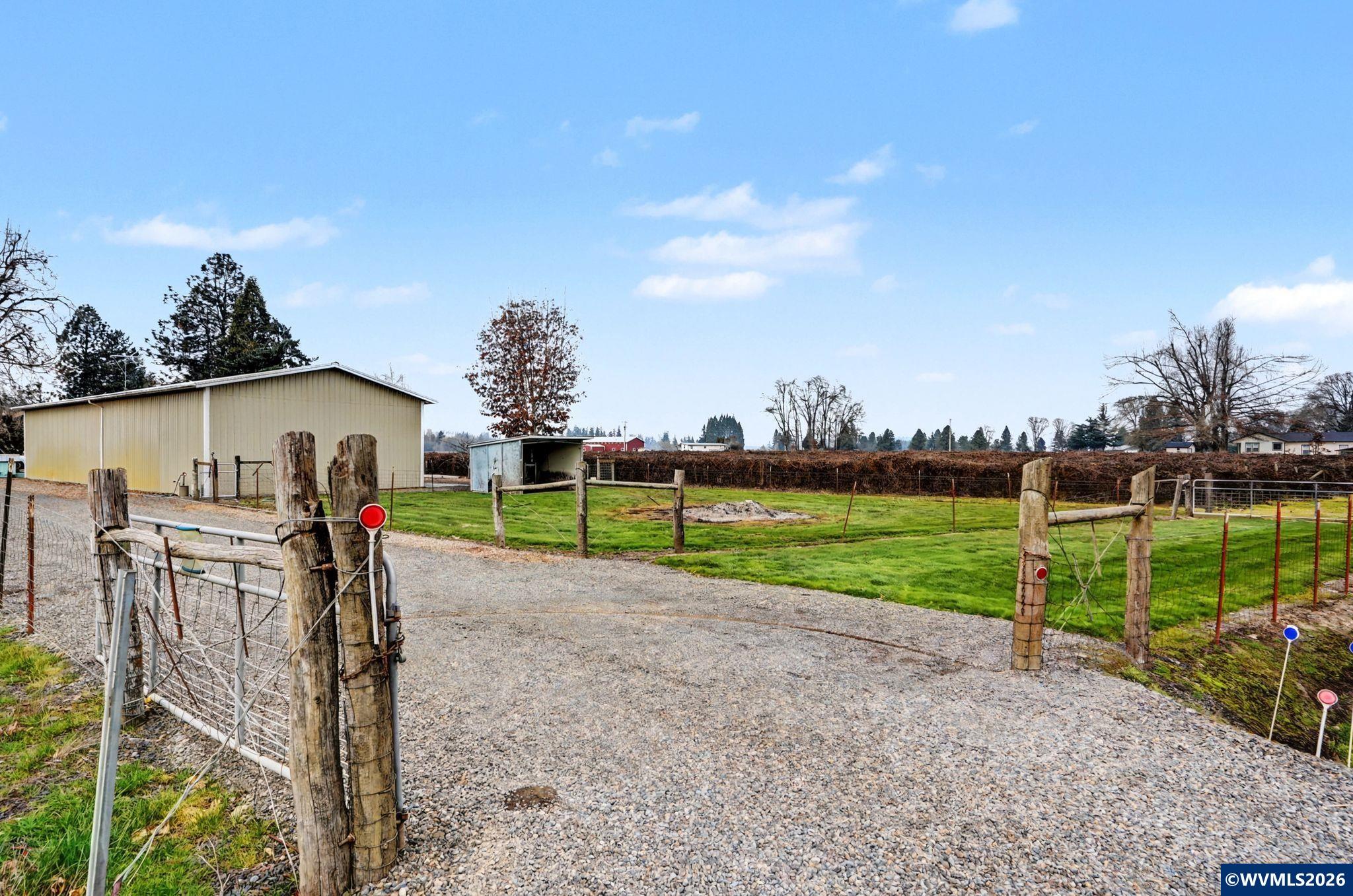 13763 NE French Prairie Rd