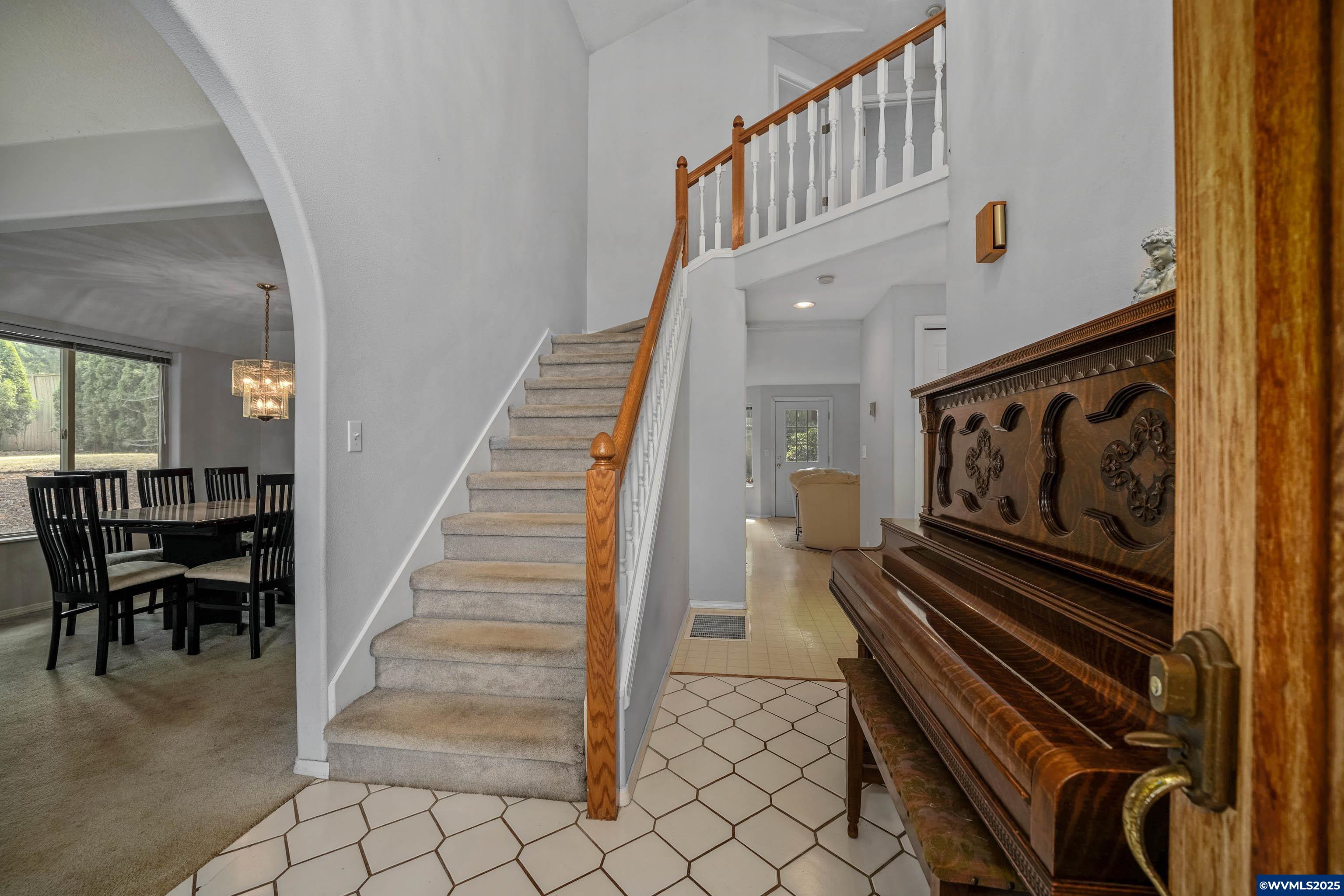 2236 Shiloh Ct SE