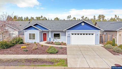 2085 52nd St, Florence, OR 97439 - MLS#: 815324