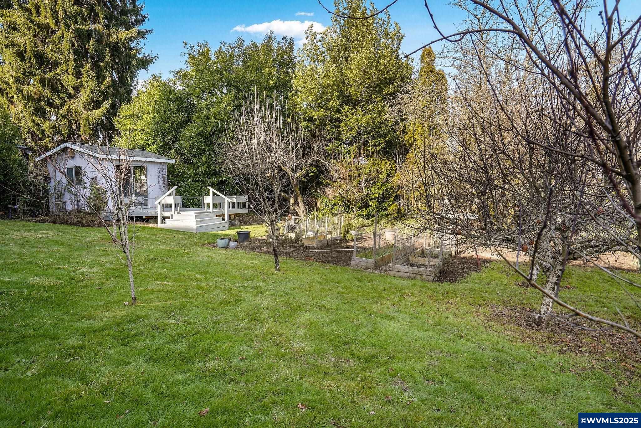 Salem, Oregon 97302, United States, 5 Bedrooms Bedrooms, ,3 BathroomsBathrooms,Residential,Pending,16089