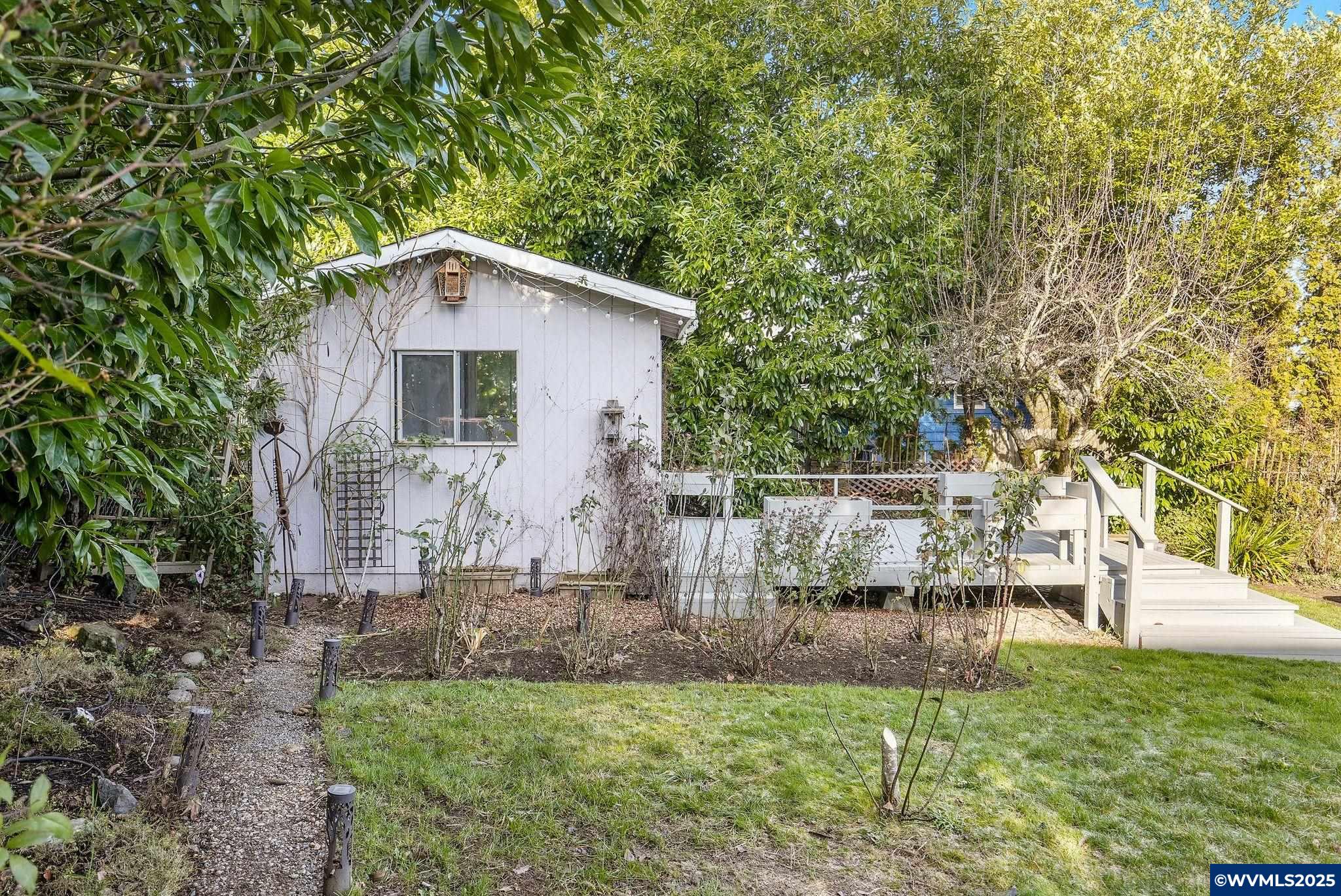 Salem, Oregon 97302, United States, 5 Bedrooms Bedrooms, ,3 BathroomsBathrooms,Residential,Pending,16089