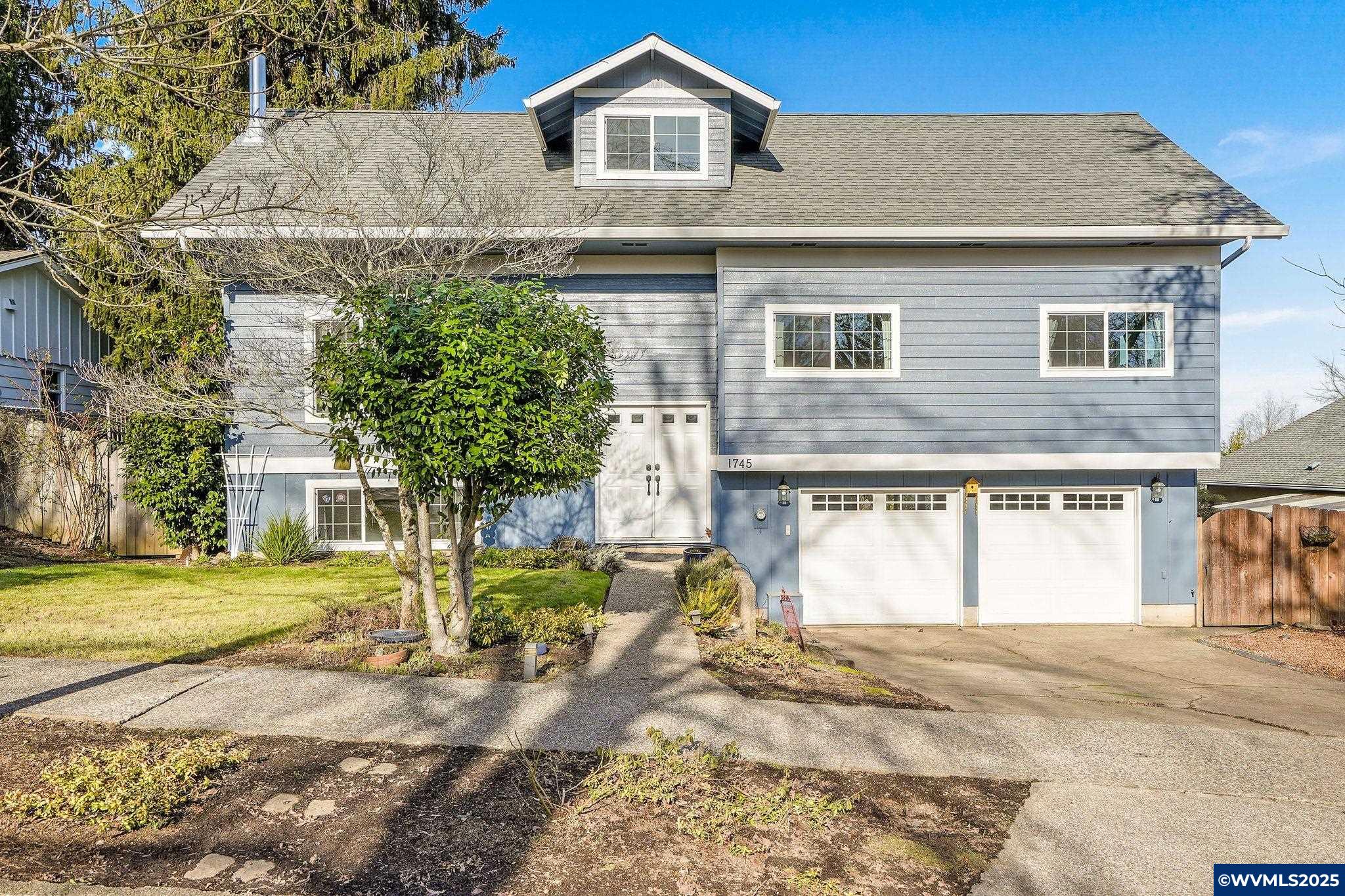 Salem, Oregon 97302, United States, 5 Bedrooms Bedrooms, ,3 BathroomsBathrooms,Residential,Pending,16089