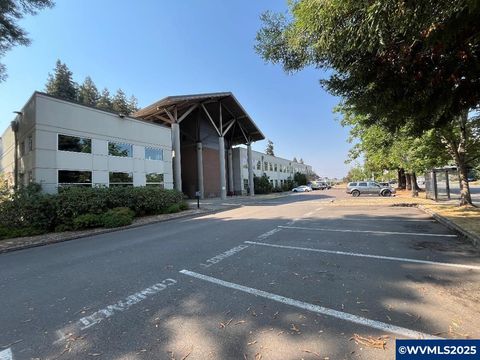 44 Industrial Wy Lebanon OR 97355