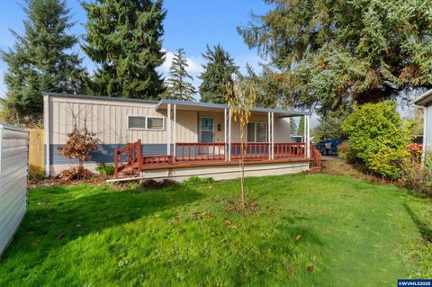 1905 Waverly Dr SE Albany OR 97322