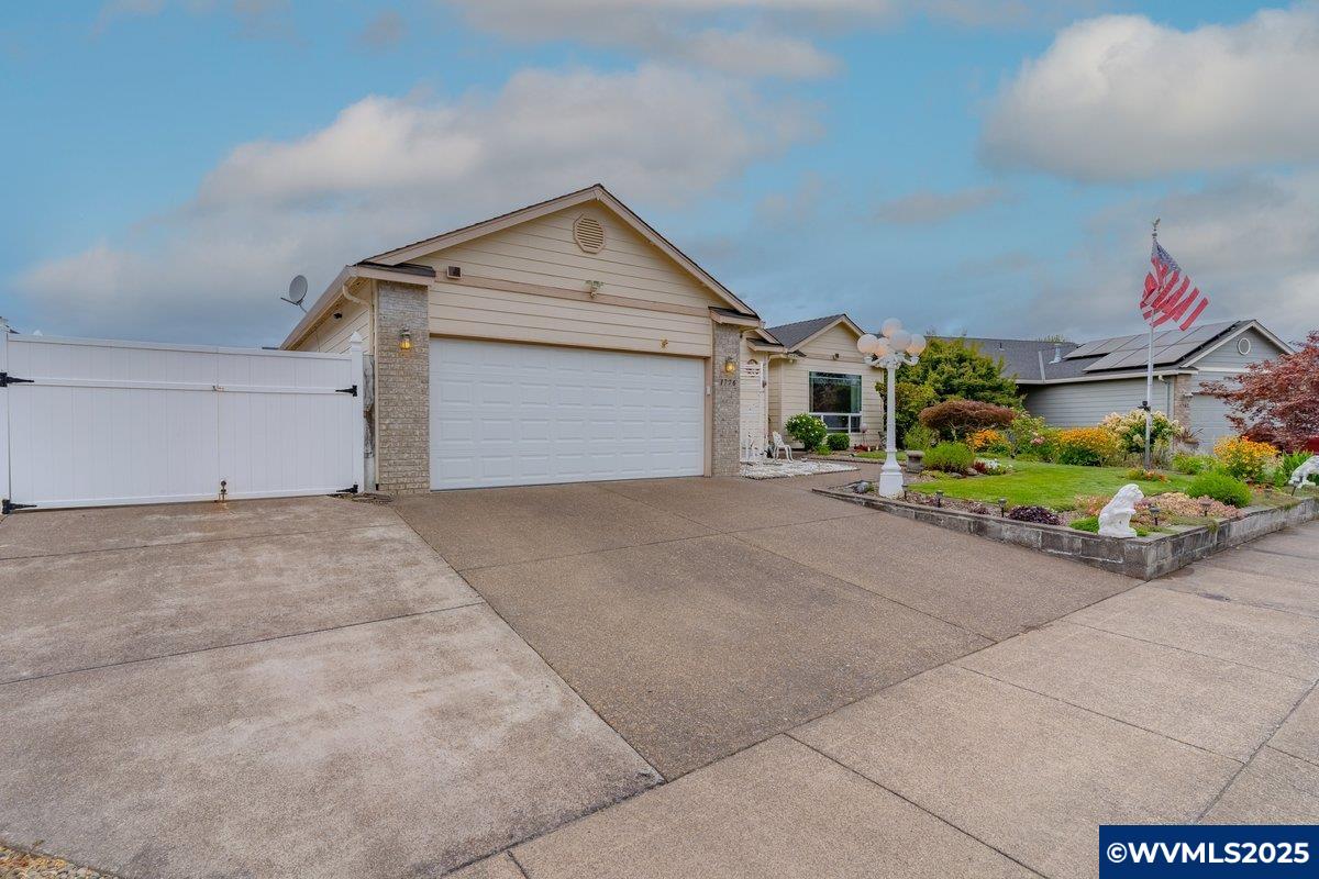 1776 Antelope Cir SW