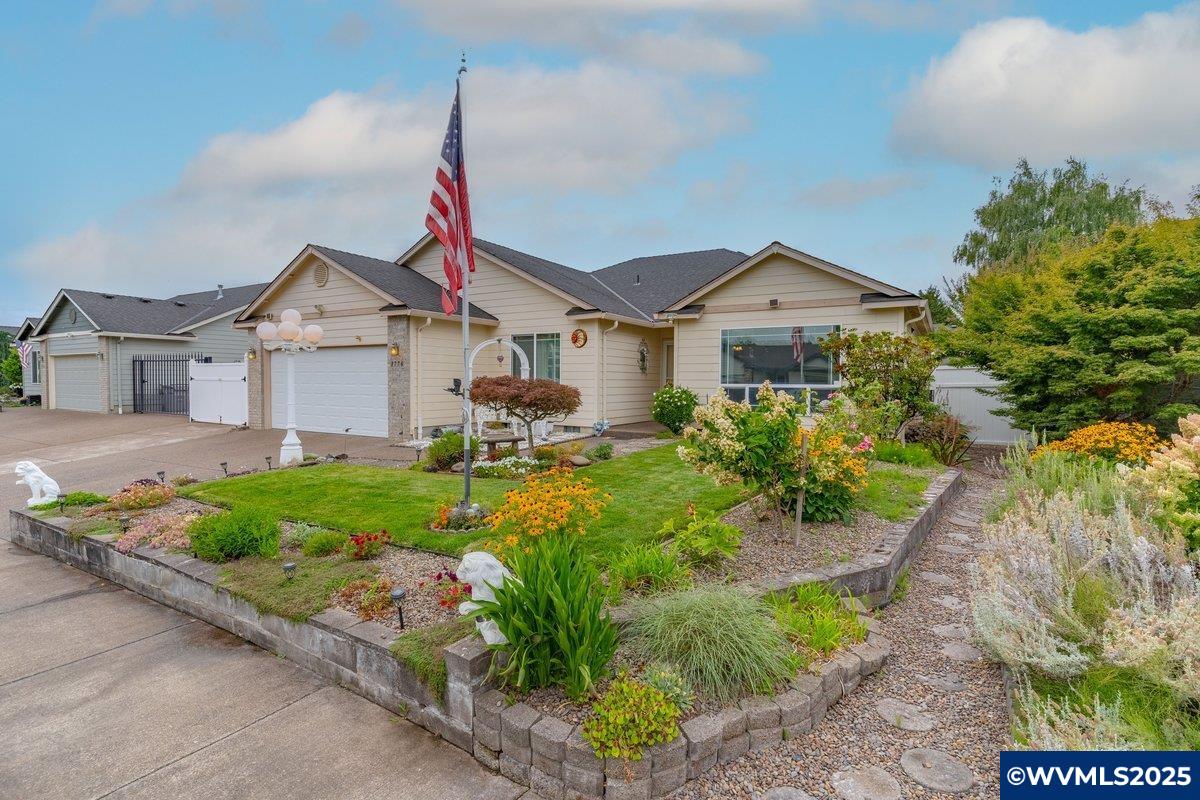 1776 Antelope Cir SW
