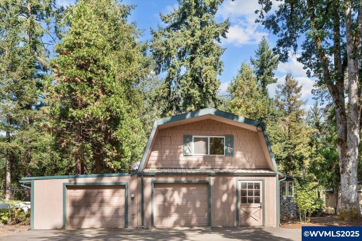 17425 South Abiqua Rd NE